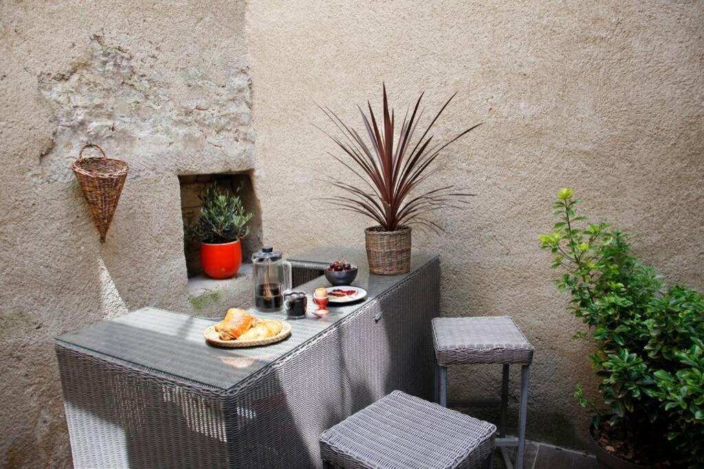Maison De Charme Renovee Villa Cucuron Luaran gambar