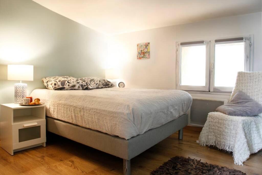 Maison De Charme Renovee Villa Cucuron Luaran gambar